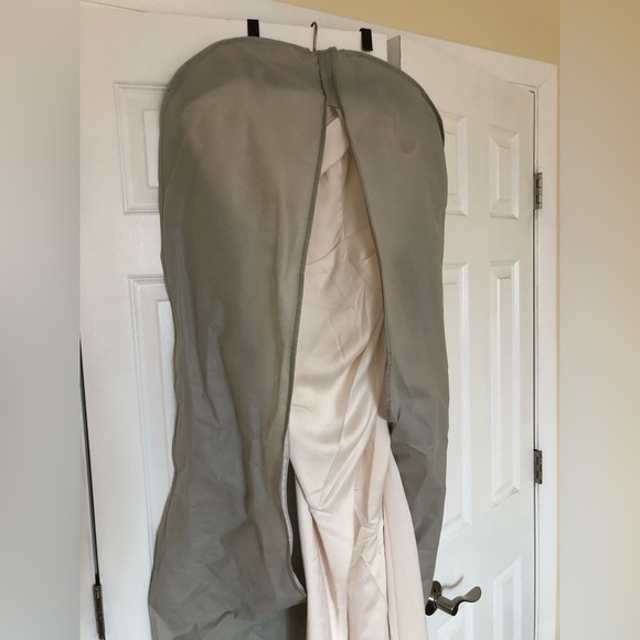 ASOS Beatrice Bardot Bridal Dress Size 6 NWT - Picture 5 of 5